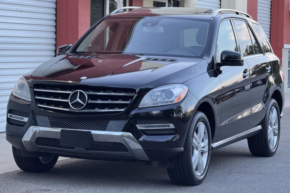 2015 Mercedes-Benz M-Class & GLE-Class sold for $13,000
