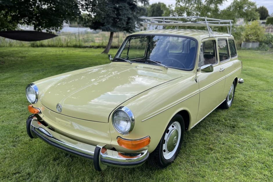 1971 Volkswagen Type 3 sold for $12,000