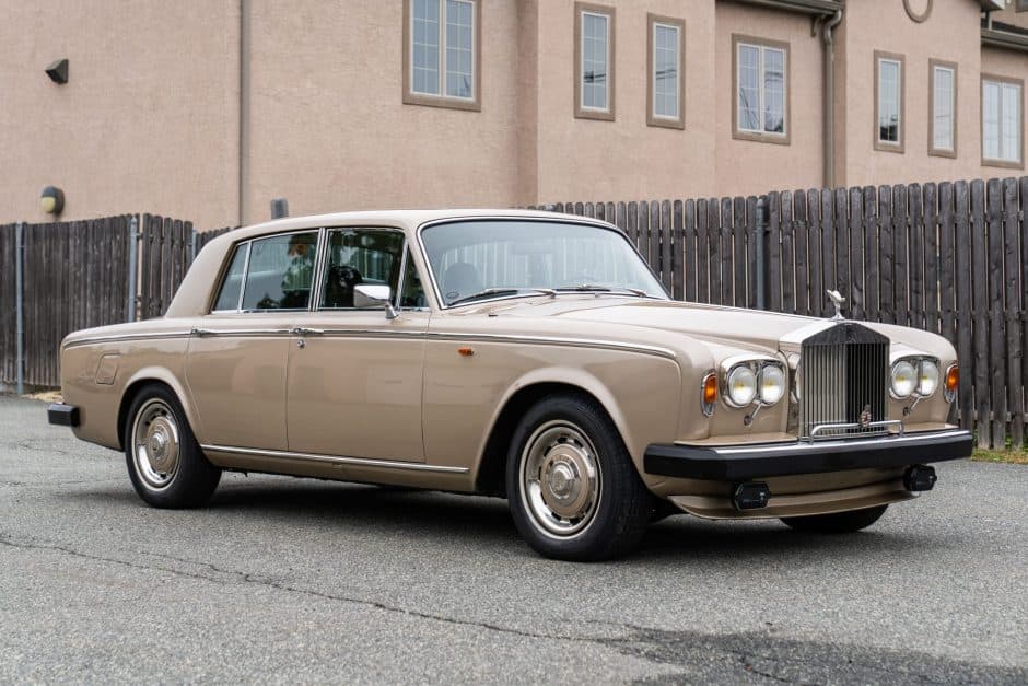 1981 Rolls-Royce SY Silver Shadow & Silver Wraith II sold for $27,999