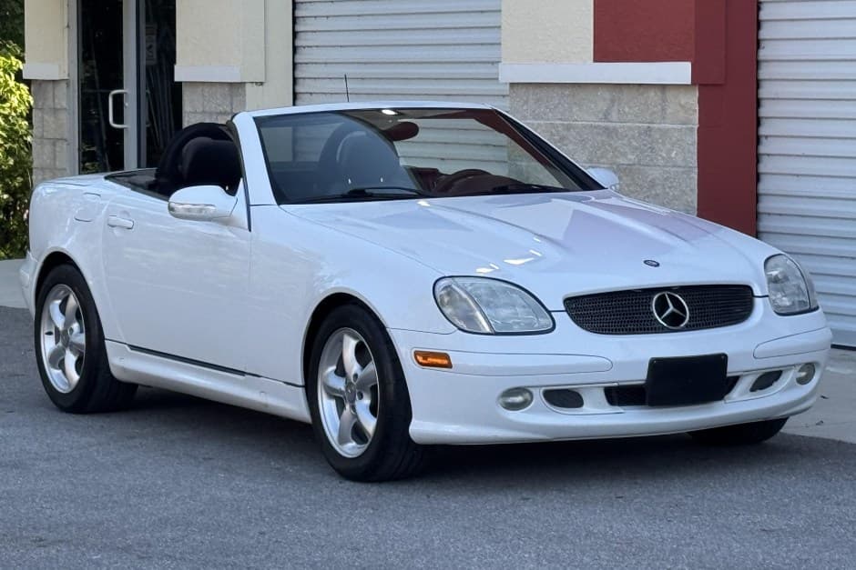 2001 Mercedes-Benz SLK & SLC-Class sold for $8,300