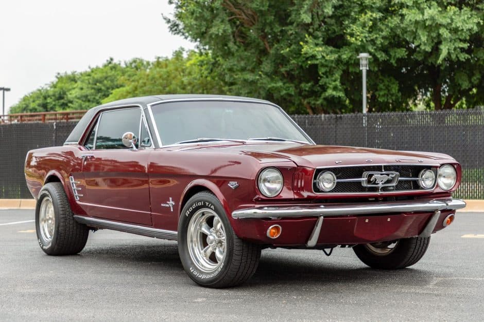 1966 Ford Mustang 1964.5-1966 sold for $15,750