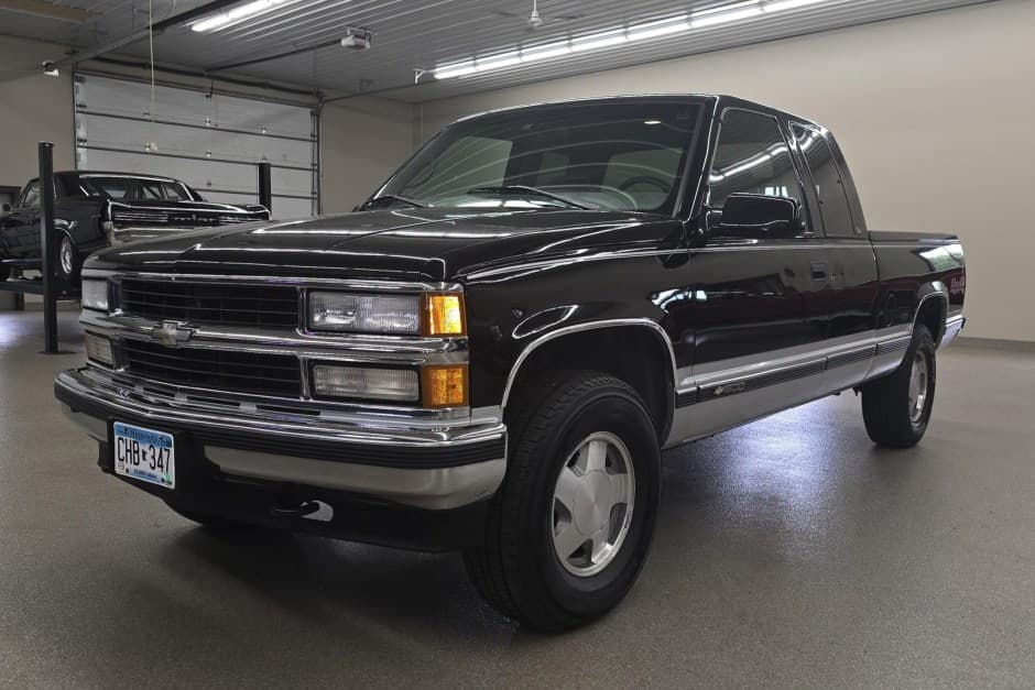 1997 Chevrolet C/K GMT400 (1988-2002) sold for $13,000