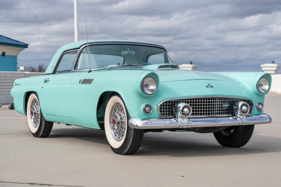 1955 Ford Thunderbird (1955-1957) sold for $42,500