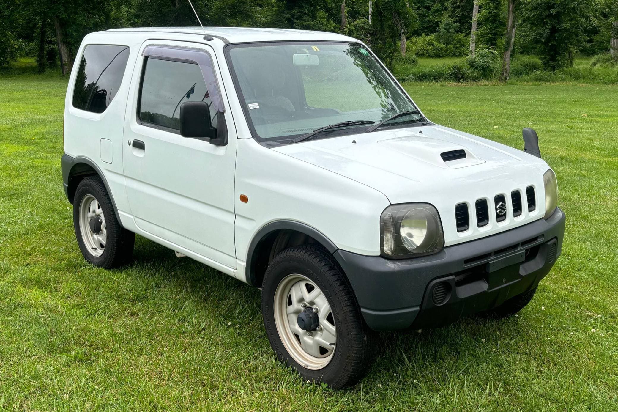 2000 Suzuki Jimny sold for $6,300