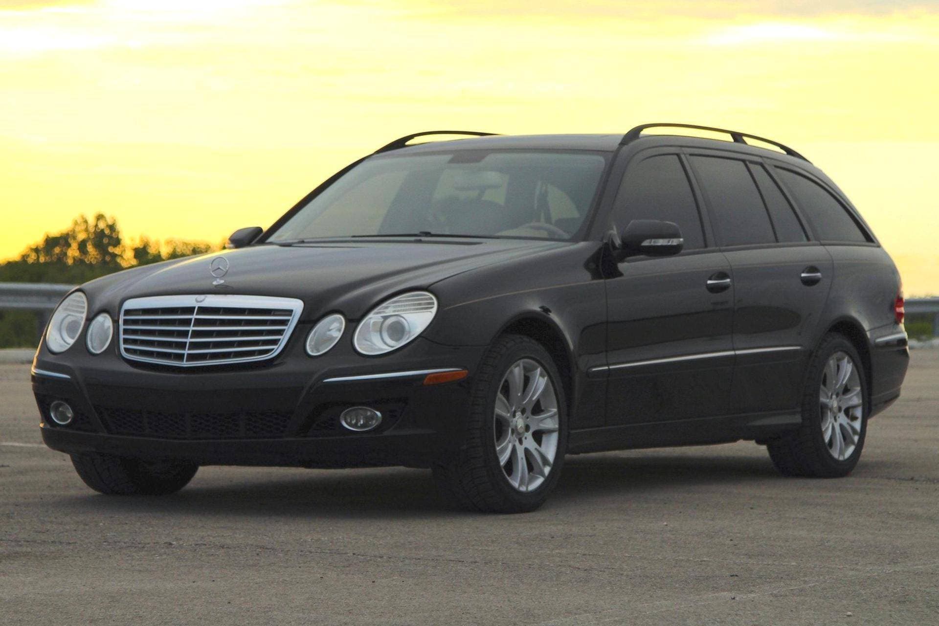 2009 Mercedes-Benz E-Class sold for $7,600
