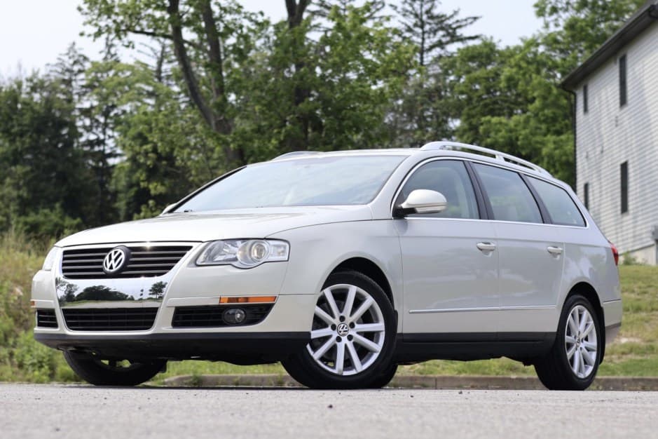 2010 Volkswagen Passat sold for $11,350