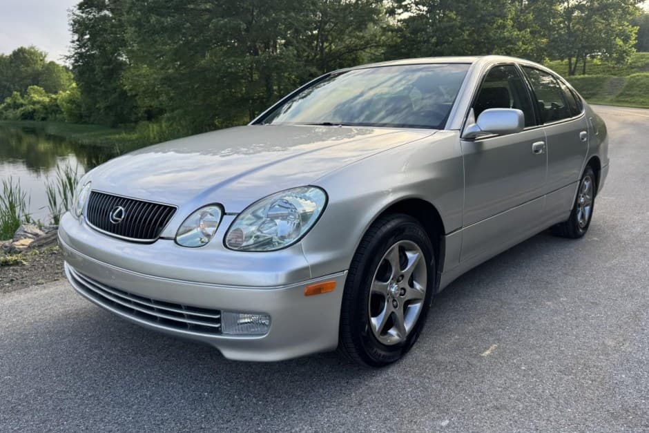 2004 Lexus GS sold for $10,000