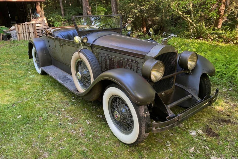 1928 Packard Eight sold for $75,000
