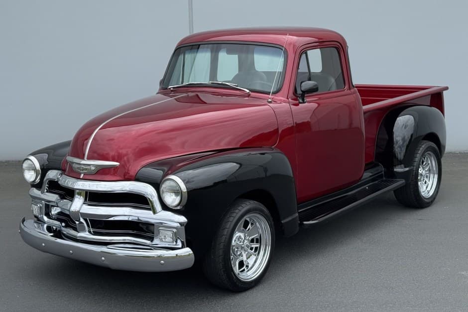 1954 Chevrolet Advance Design Pickup (1947-1955) sold for $31,000