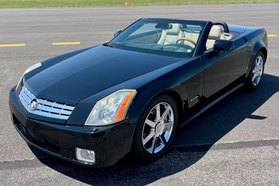 2006 Cadillac XLR sold for $22,750
