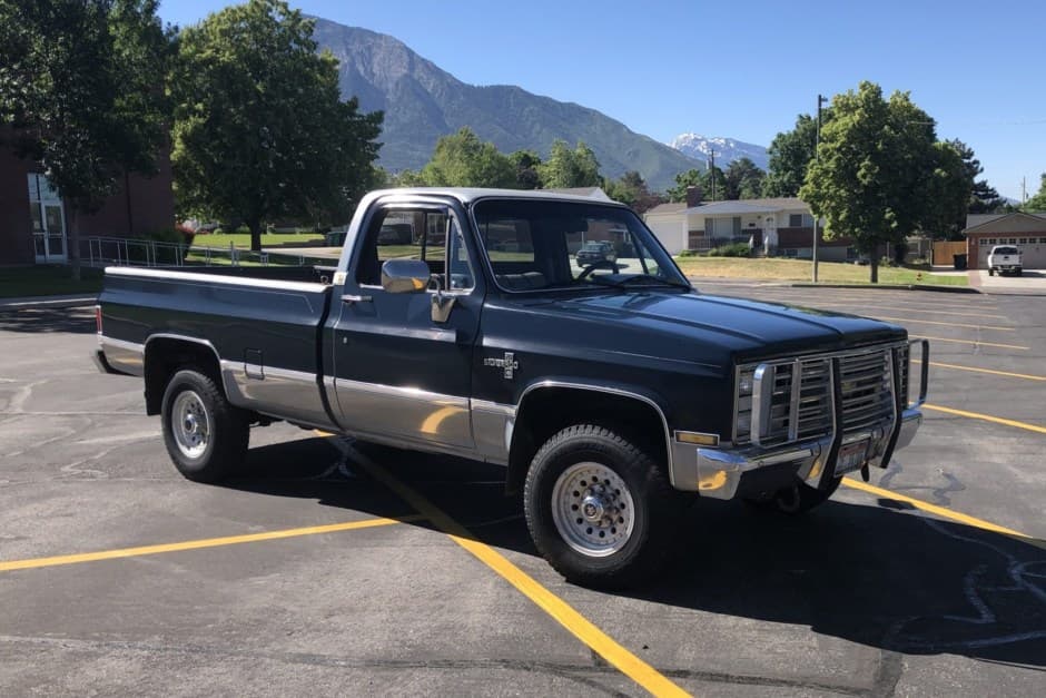 1985 Chevrolet C/K (1973-1991) sold for $25,550