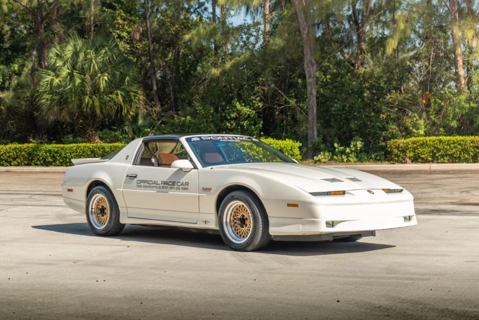 1989 Pontiac Firebird (1982-1992) sold for $41,250