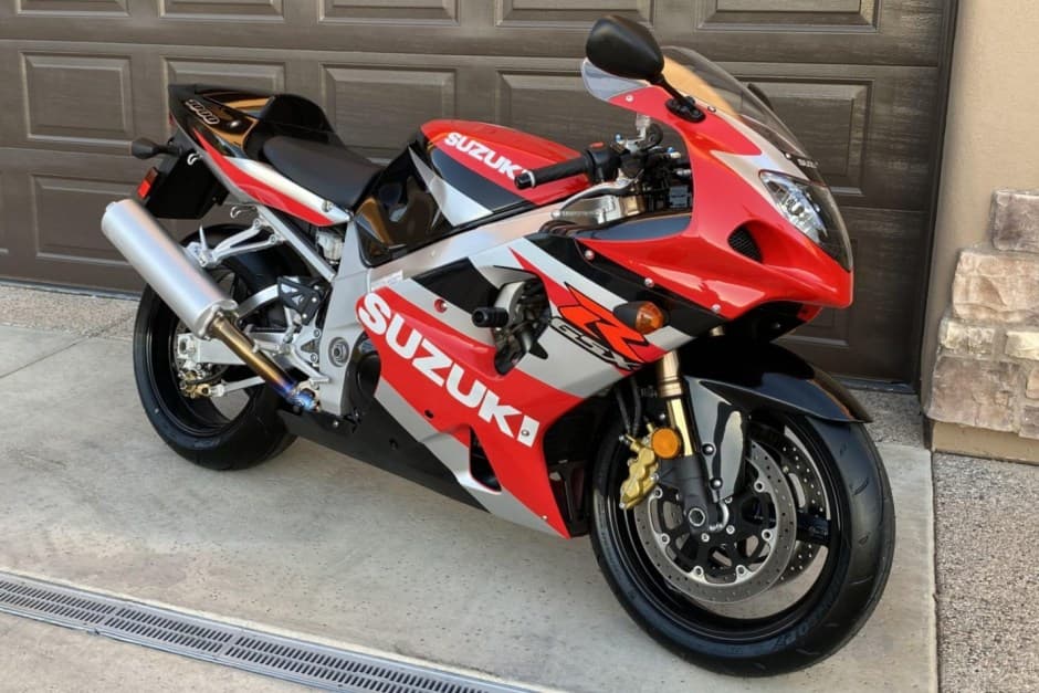 2002 Suzuki GSX-R 600, 750, 1000, & 1100 sold for $8,900