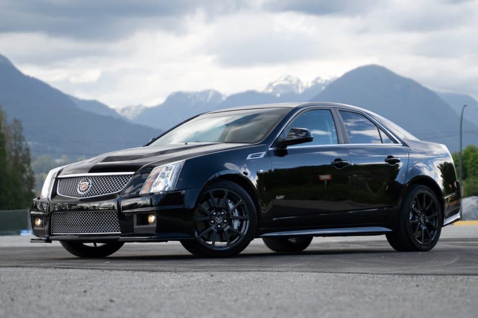 2010 Cadillac CTS & CTS-V sold for $31,100