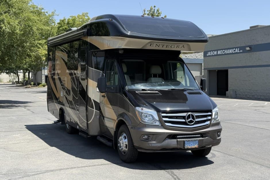 2019 Mercedes-Benz Sprinter sold for $82,500