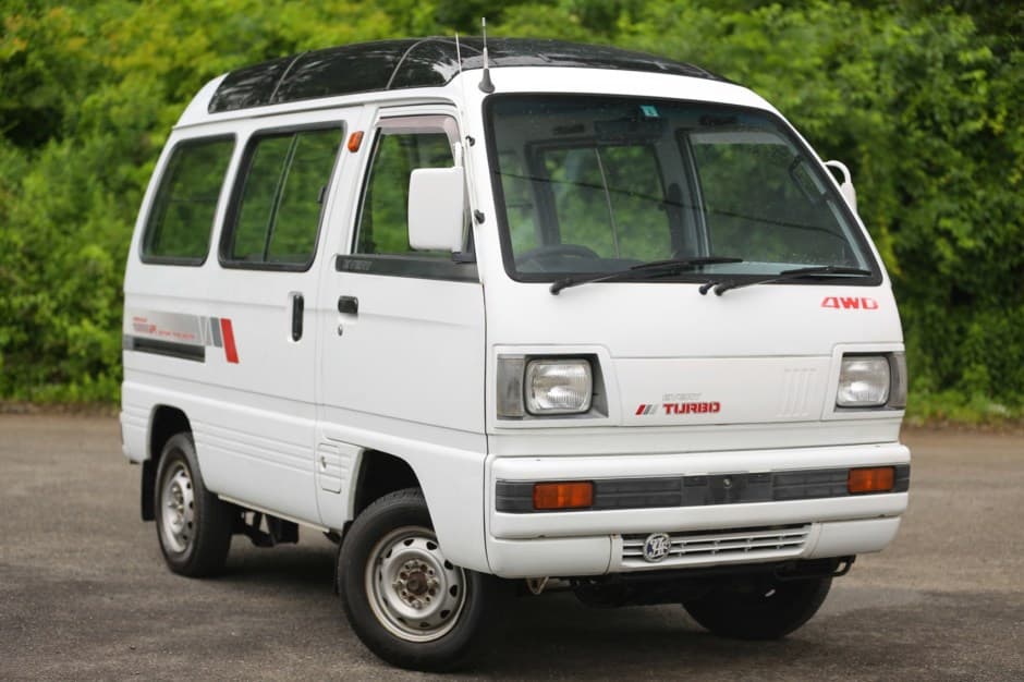 1988 Suzuki Every sold for $5,876