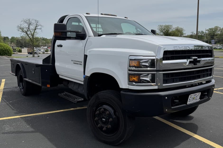 2019 Chevrolet Silverado T1XX (2019+) sold for $42,000