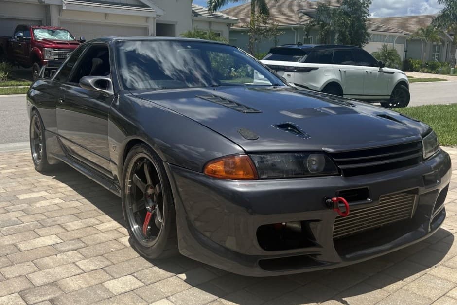 1990 Nissan R32 Skyline sold for $35,250