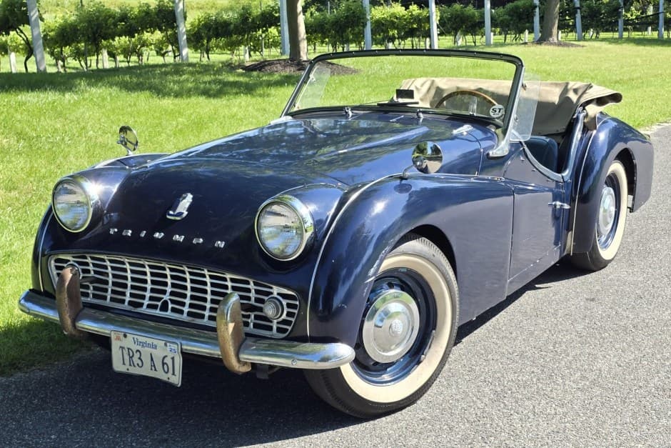 1961 Triumph TR3 sold for $9,000