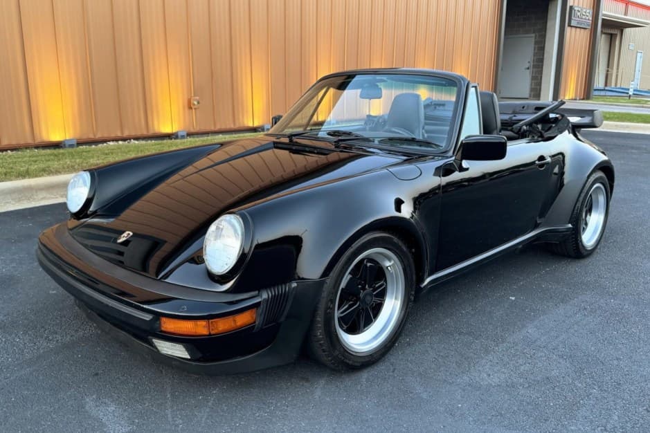 1985 Porsche 911 Carrera 3.2 sold for $77,000