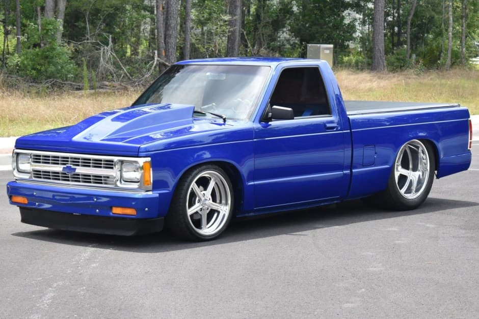 1992 Chevrolet S-10 (1982-1993) sold for $16,750