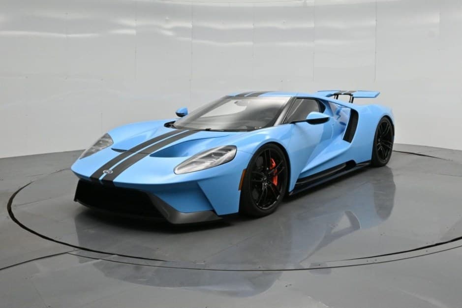 2020 Ford GT 2nd Generation sold for $790,000