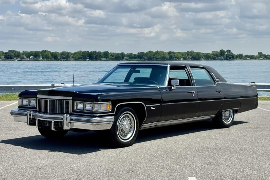 1975 Cadillac Sixty Special sold for $16,500