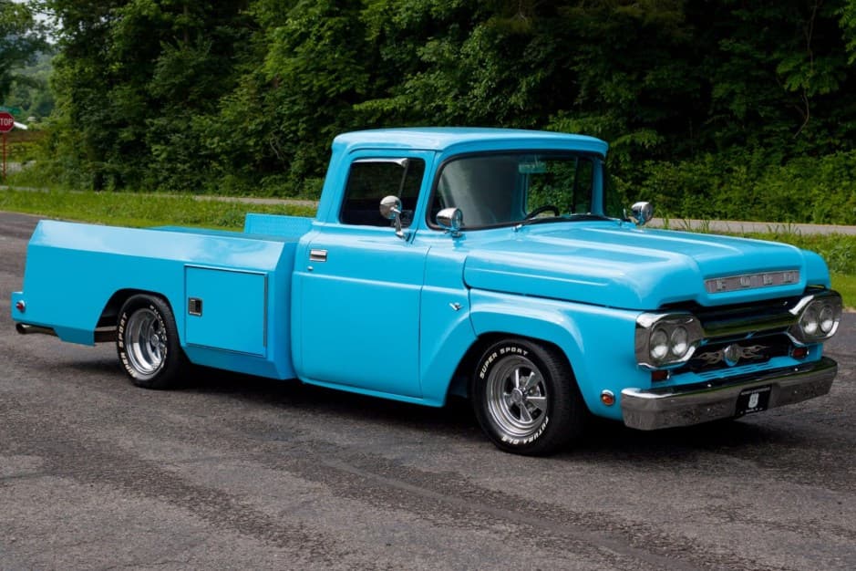 1959 Ford F-Series 1957-1960 sold for $5,200