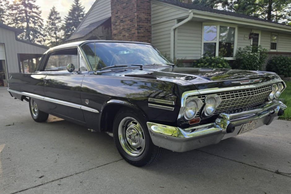 1963 Chevrolet Impala (1961-1964) sold for $34,813
