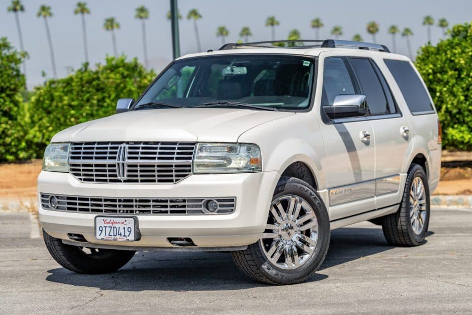 2007 Lincoln Navigator sold for $19,500