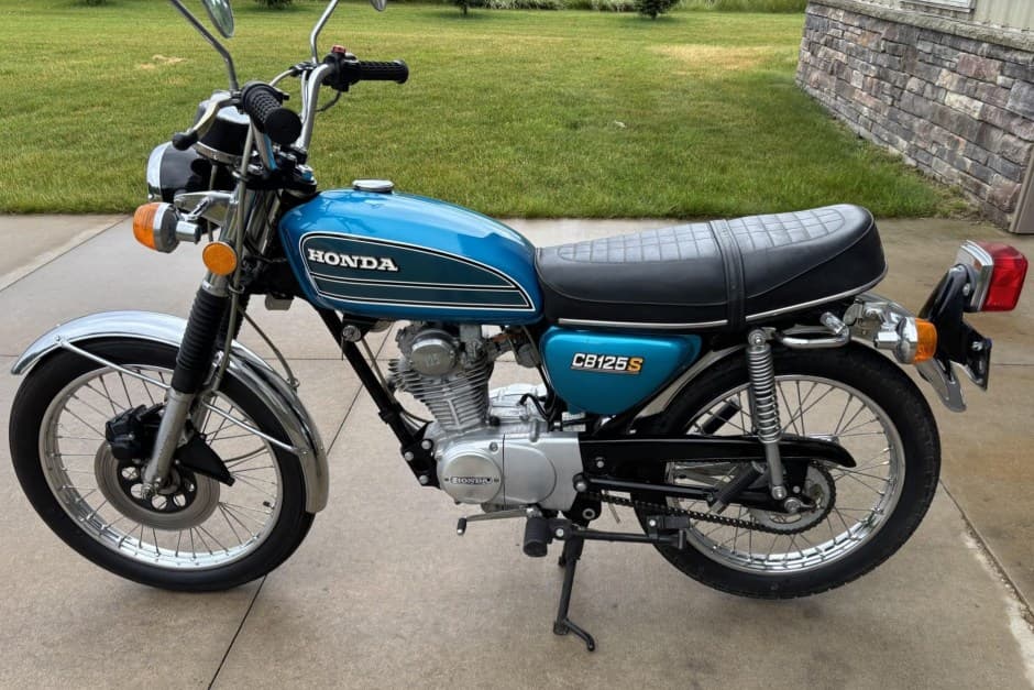 1975 Honda CB125 & CL125 sold for $4,000