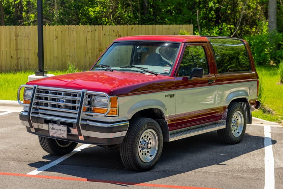 1989 Ford Bronco II sold for $15,750