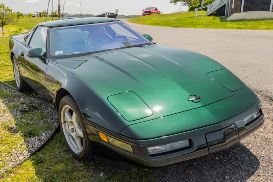 1995 Chevrolet Corvette C4 sold for $35,000