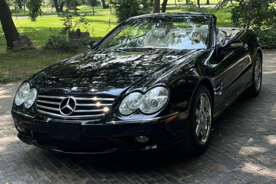 2003 Mercedes-Benz R230 SL sold for $15,750