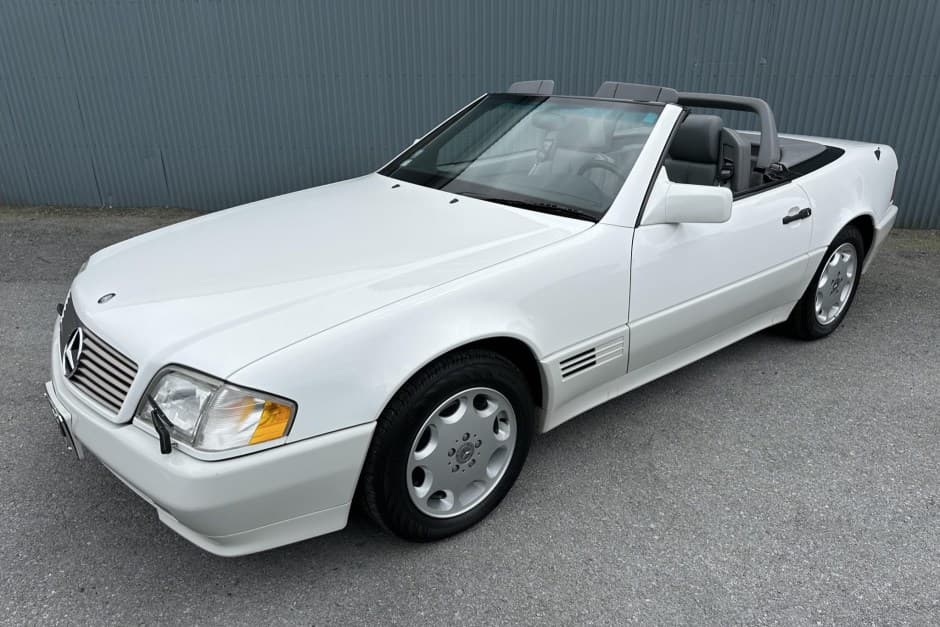 1995 Mercedes-Benz R129 SL sold for $15,500