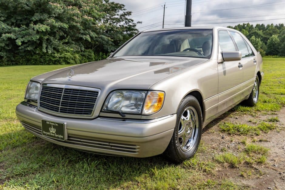 1999 Mercedes-Benz W140 S-Class sold for $22,000