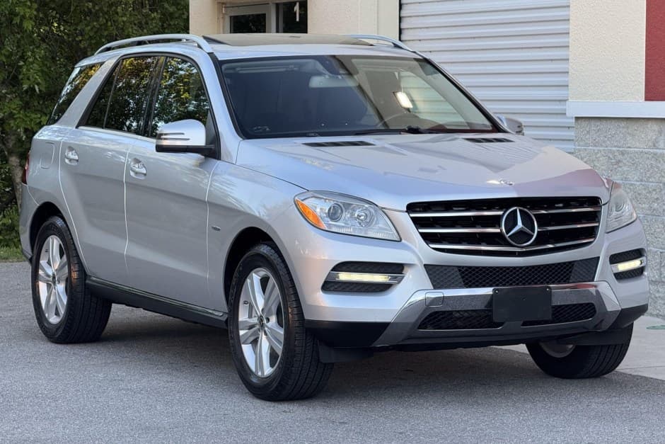 2012 Mercedes-Benz M-Class & GLE-Class sold for $12,800