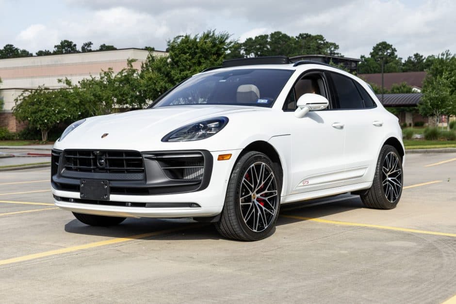 2023 Porsche Macan sold for $82,000