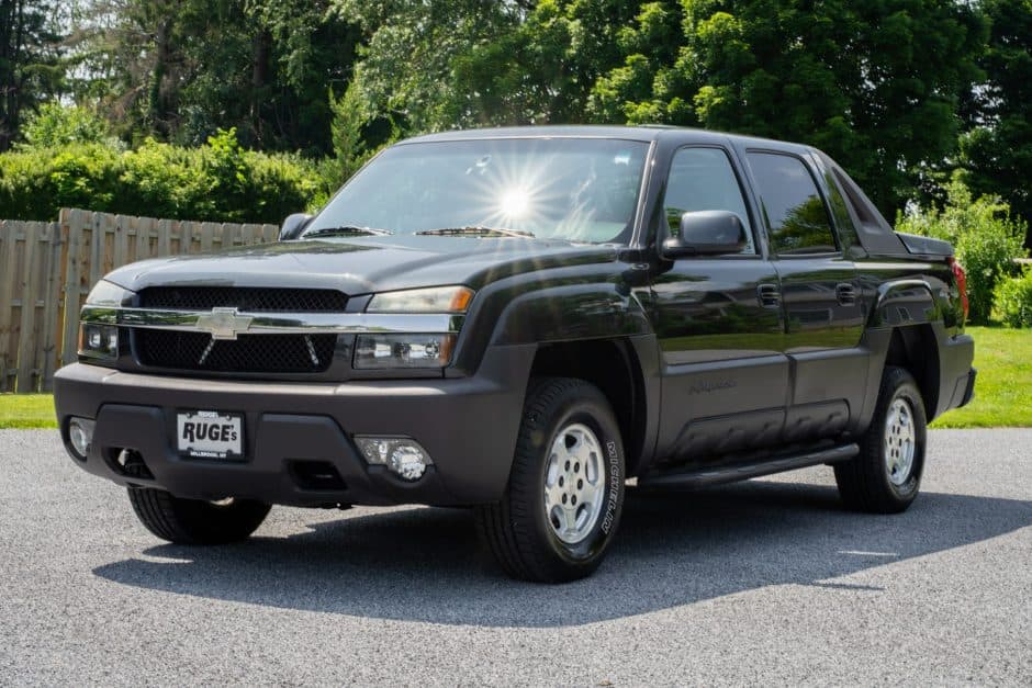 2003 Chevrolet Avalanche sold for $18,000
