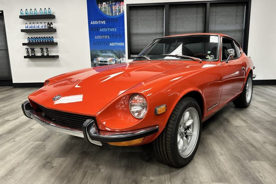 1972 Datsun 240Z sold for $137,000