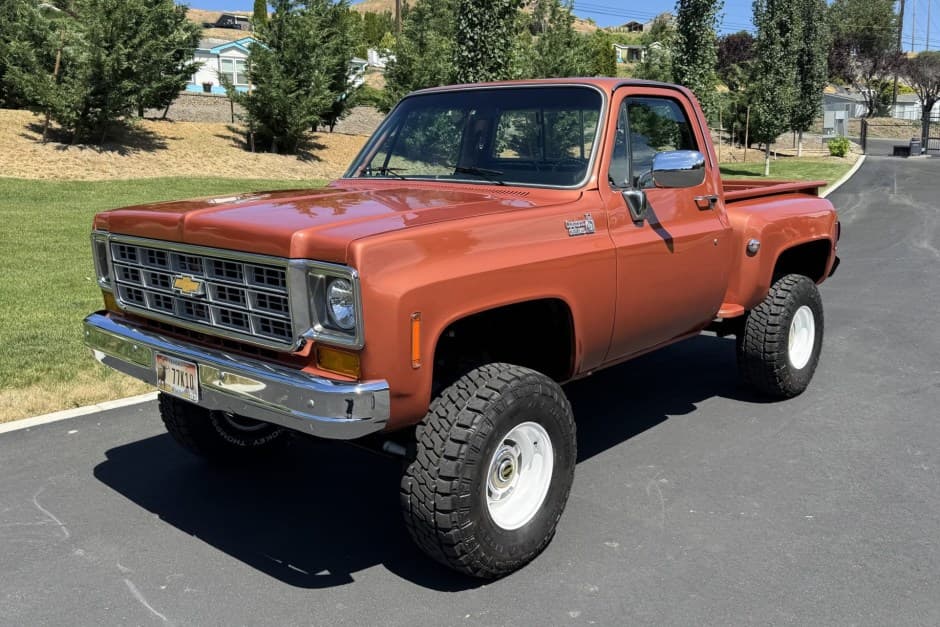 1977 Chevrolet C/K (1973-1991) sold for $34,250