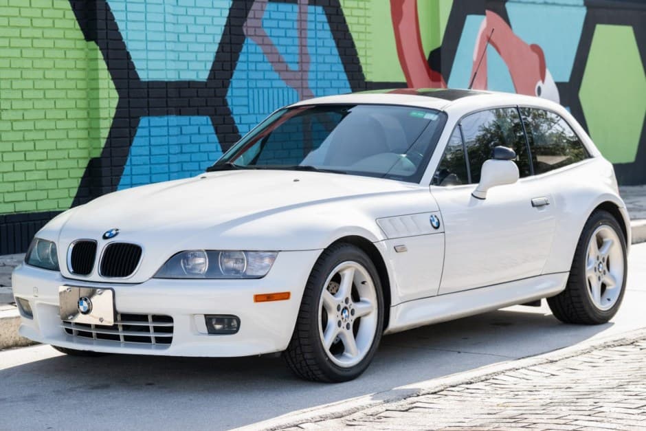 2000 BMW Z3 sold for $15,030