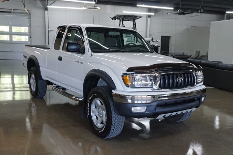 2003 Toyota Tacoma (N1X0 1995-2005) sold for $36,000