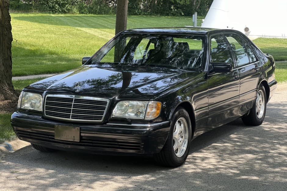 1999 Mercedes-Benz W140 S-Class sold for $9,000