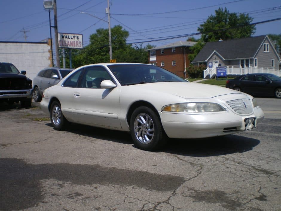1997 Lincoln Mark VIII sold for $1,200