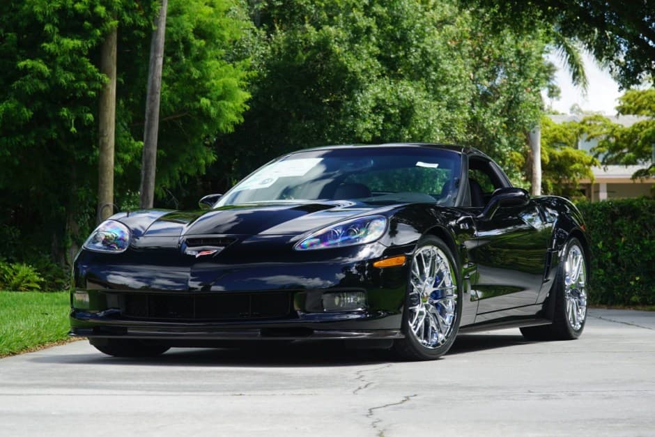2009 Chevrolet Corvette C6 sold for $122,500