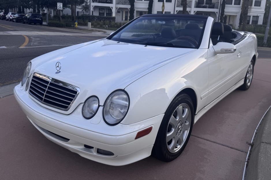 2002 Mercedes-Benz CLK-Class sold for $8,300