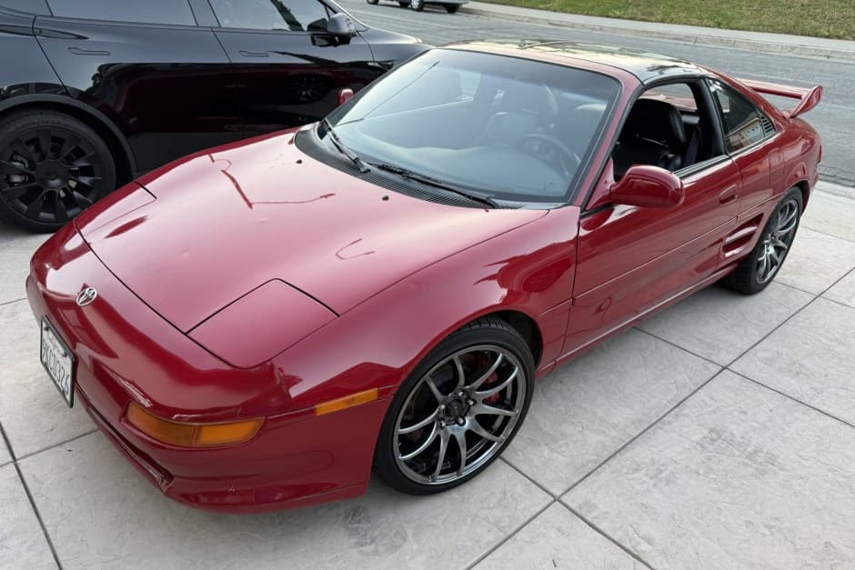 1991 Toyota SW20 MR2 sold for $12,000