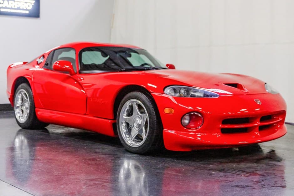 1997 Dodge Viper SR II (1996-2002) sold for $78,500
