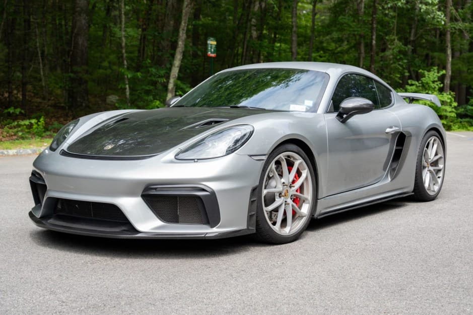 2021 Porsche Cayman GT4 sold for $102,718